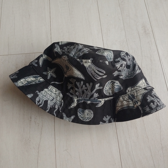 VANS NEW Undertone Bucket Hat - Picture 3 of 10